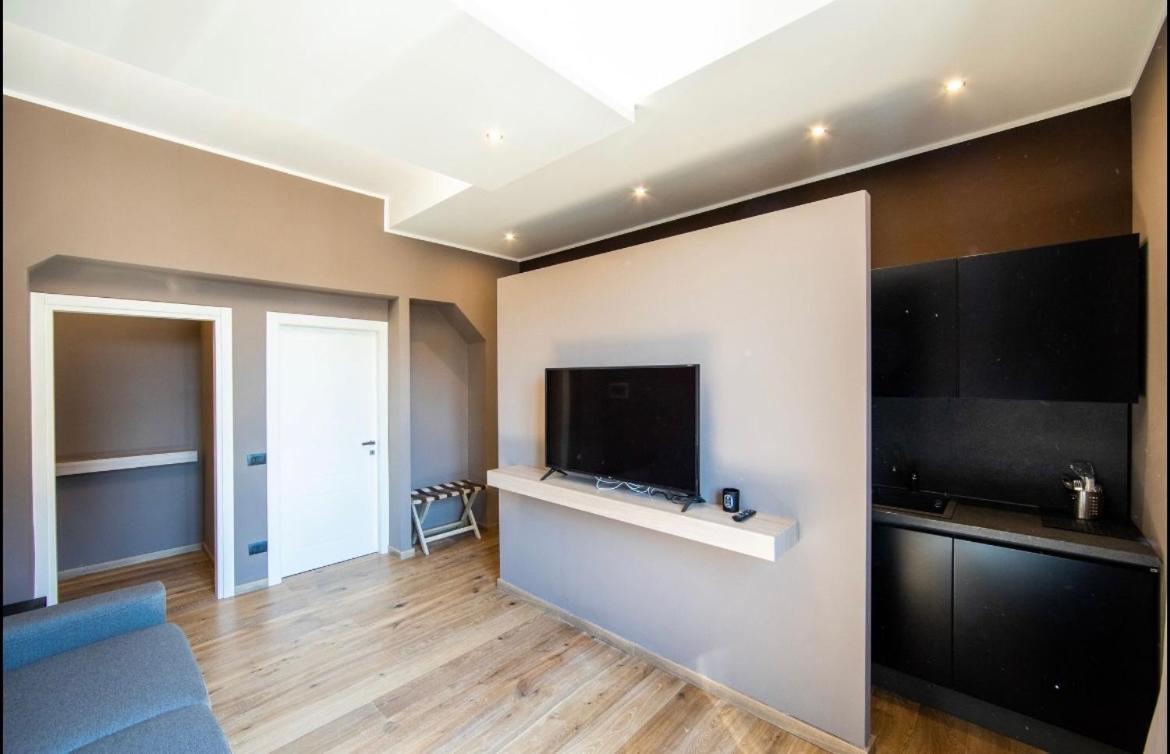 New Amazing Mono Located In Moscova District From Moscova Suites Apartments Group Milão Exterior foto